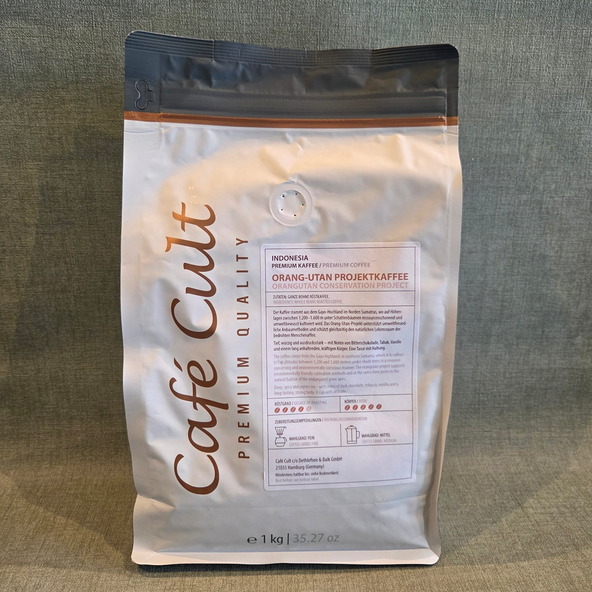 Coffee Indonesia Orangutan koffiebonen 1kg donker gebrand met chocolade en kruidige tonen van Leaf & Bean